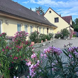 Lodge Seeland, Hilpoltstein